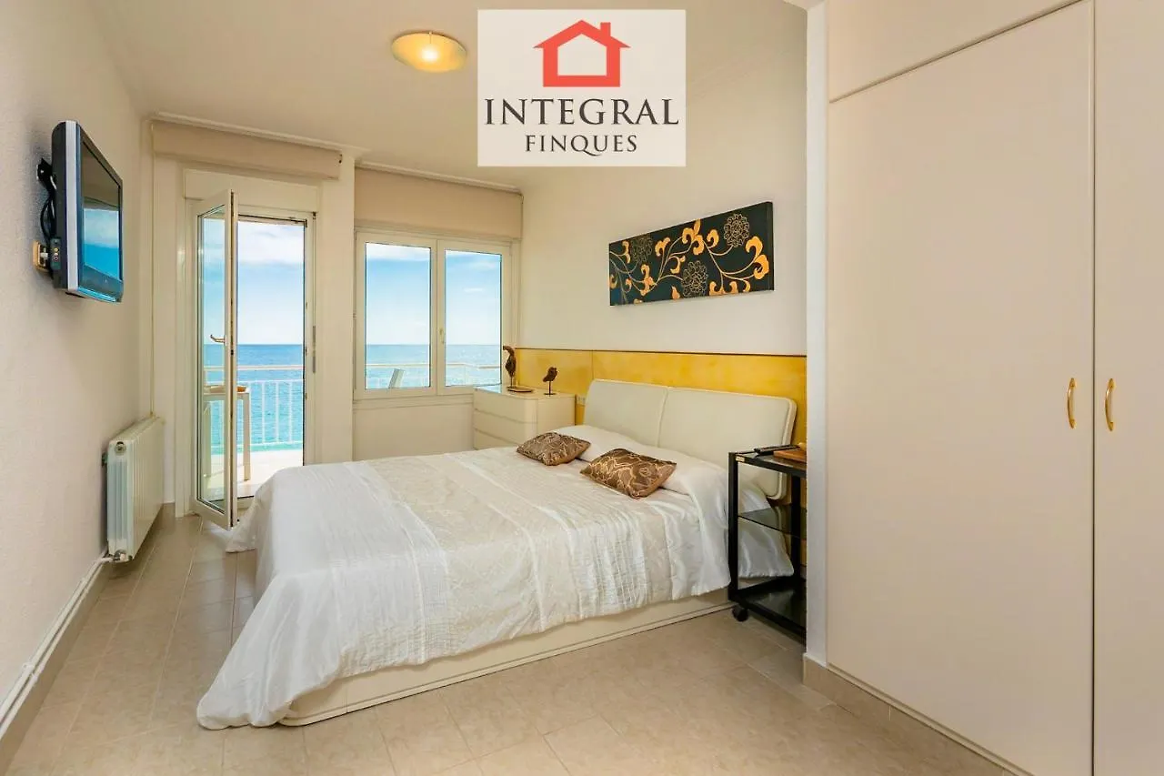 Atlantis Palamos Home 0*,